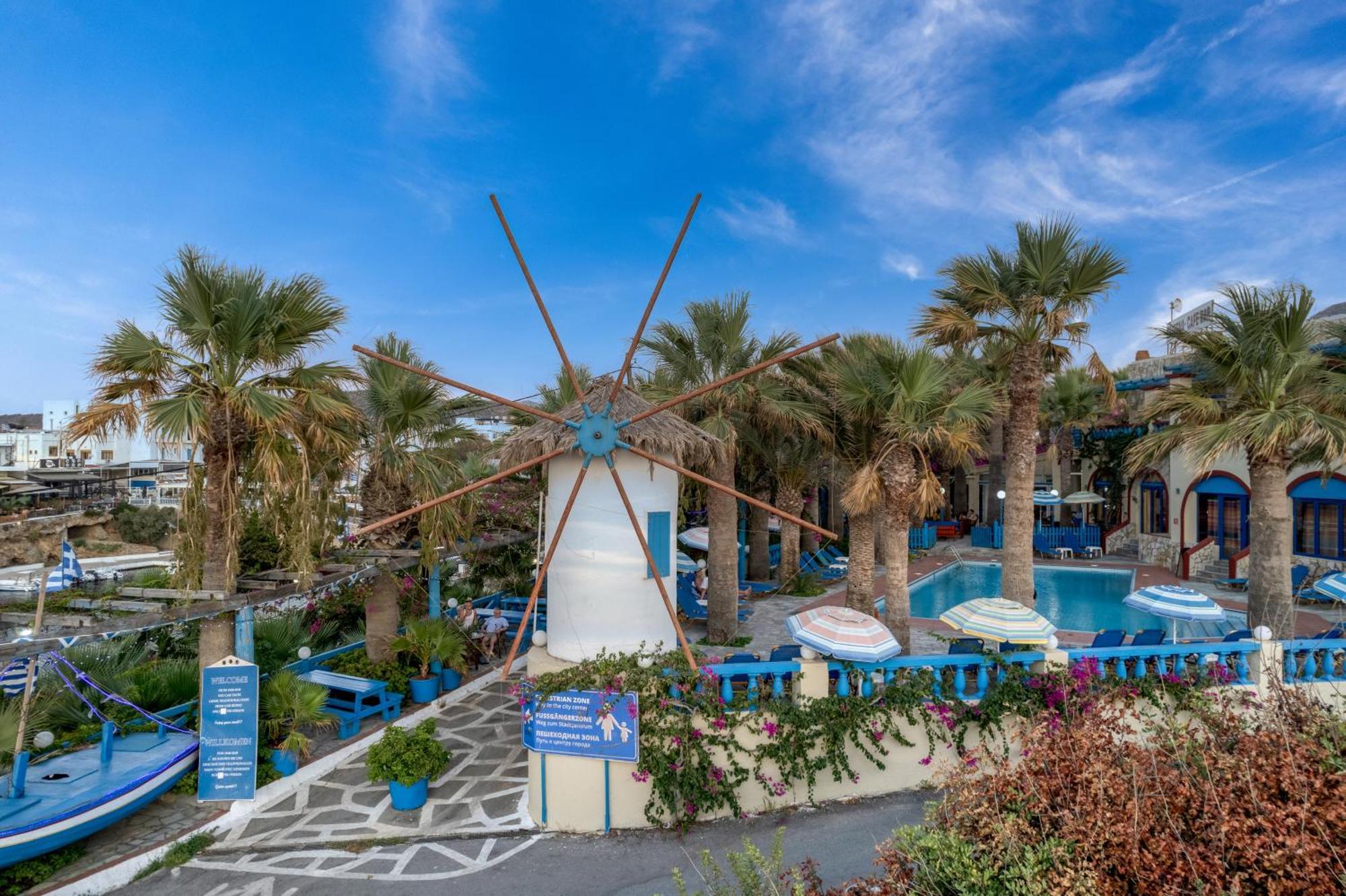Palm Bay By Estia Hotel Sissi Екстериор снимка