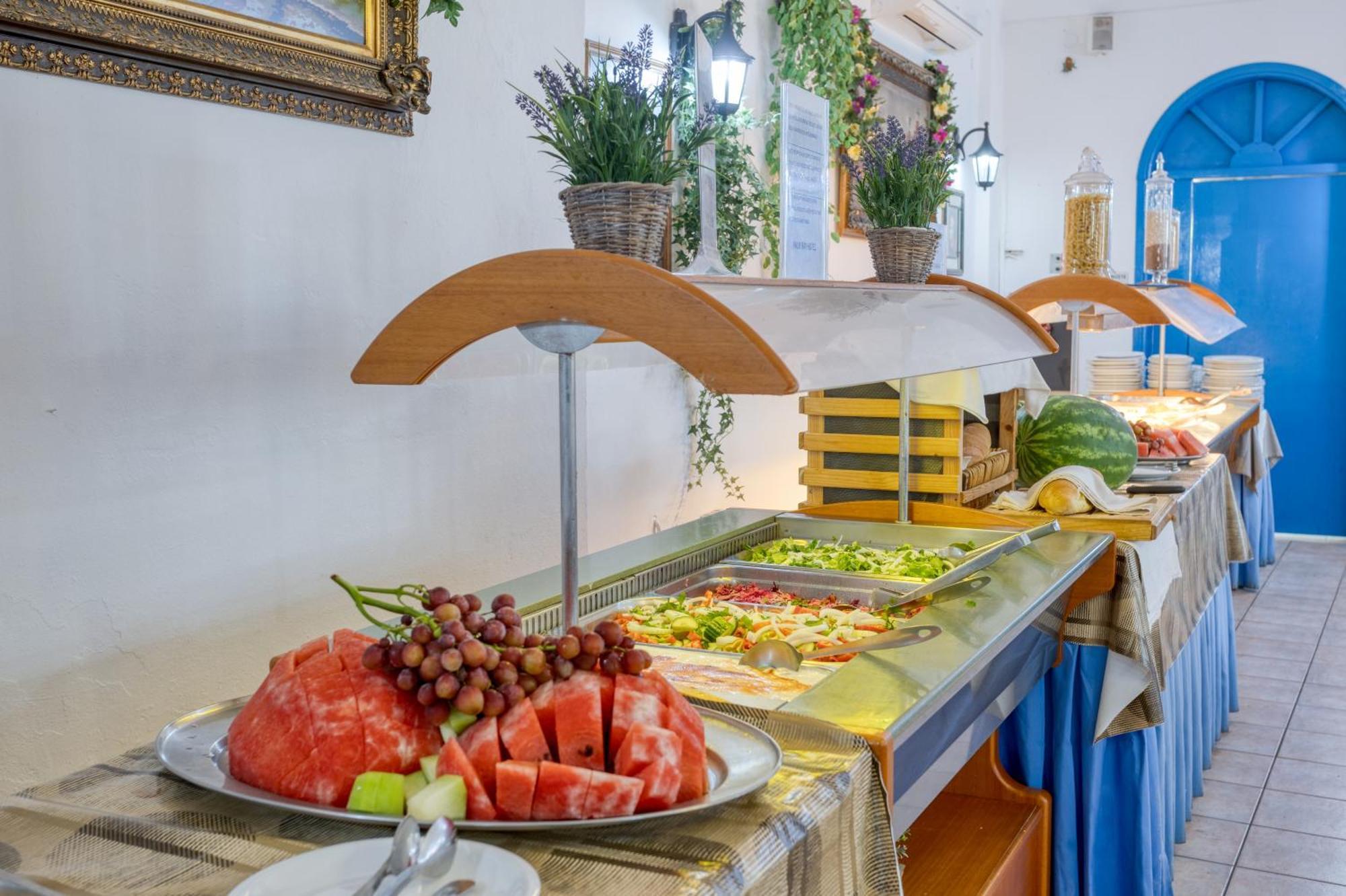 Palm Bay By Estia Hotel Sissi Екстериор снимка